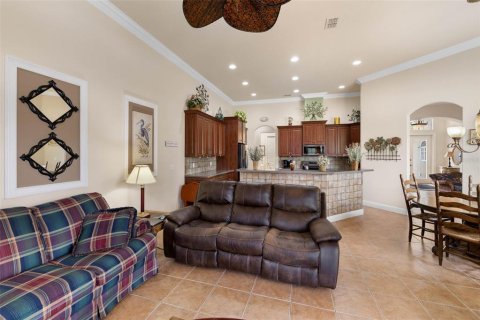 Casa en venta en Weeki Wachee, Florida, 3 dormitorios, 241.55 m2 № 1680617 - foto 13