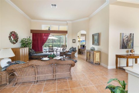 Casa en venta en Weeki Wachee, Florida, 3 dormitorios, 241.55 m2 № 1680617 - foto 6