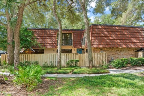 Townhouse in Palm Harbor, Florida 3 bedrooms, 146.04 sq.m. № 2312387