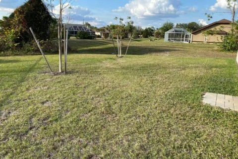 Casa en venta en Punta Gorda, Florida, 4 dormitorios, 188.78 m2 № 2097589 - foto 2