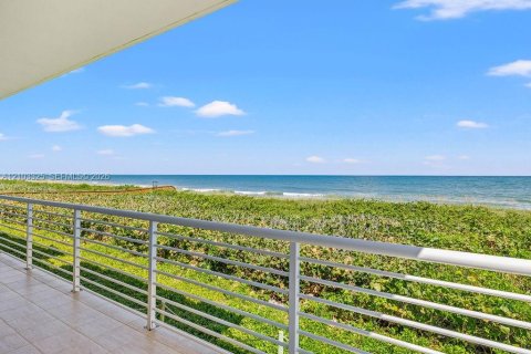 Copropriété à vendre à Hutchinson Island South, Floride: 2 chambres № 2410884 - photo 6