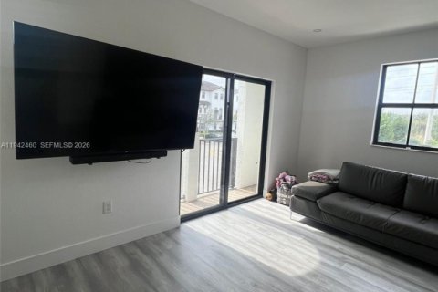 Купить кондоминиум в Дорал, Флорида 3 спальни, 116.69м2, № 2002679 - фото 13