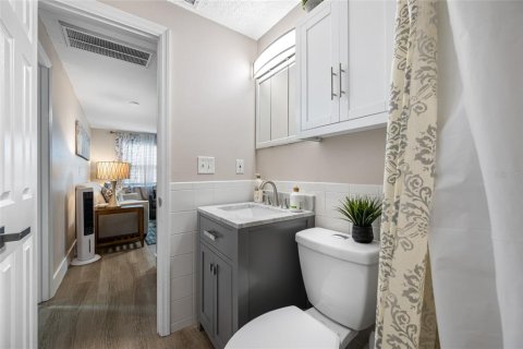 Casa en venta en Pinellas Park, Florida, 3 dormitorios, 138.42 m2 № 1837010 - foto 27