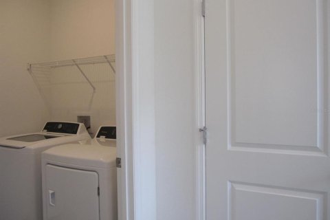 Casa en alquiler en Ocala, Florida, 3 dormitorios, 182.65 m2 № 1800508 - foto 3