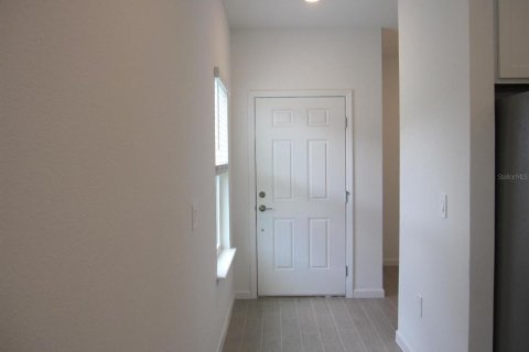 Casa en alquiler en Ocala, Florida, 3 dormitorios, 182.65 m2 № 1800508 - foto 1