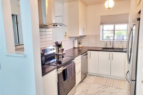 Casa en alquiler en Bradenton, Florida, 1 dormitorio, 64.38 m2 № 2105002 - foto 3