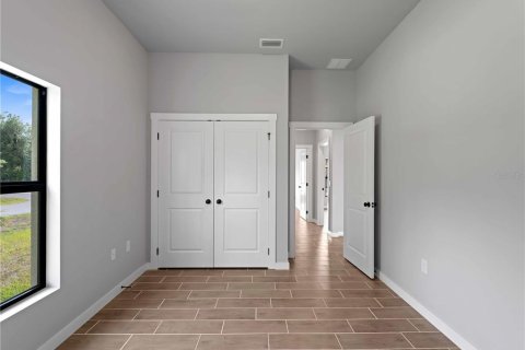 House in Port Charlotte, Florida 4 bedrooms, 158.86 sq.m. № 1109698 - photo 27