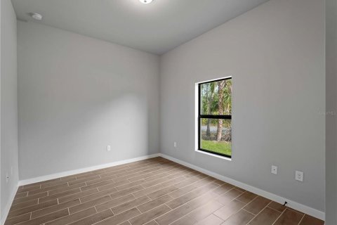House in Port Charlotte, Florida 4 bedrooms, 158.86 sq.m. № 1109698 - photo 26