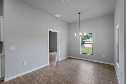 House in Port Charlotte, Florida 4 bedrooms, 158.86 sq.m. № 1109698 - photo 15