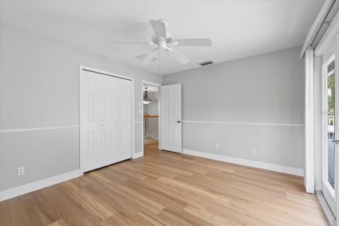 Casa en venta en New Port Richey, Florida, 3 dormitorios, 199.28 m2 № 1803055 - foto 28