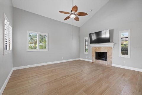 Casa en venta en New Port Richey, Florida, 3 dormitorios, 199.28 m2 № 1803055 - foto 16