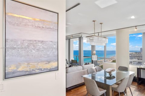 Купить кондоминиум в Майами-Бич, Флорида 2 спальни, 112.69м2, № 1986459 - фото 1