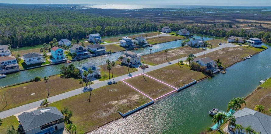 Land in Hernando Beach, Florida № 1721616