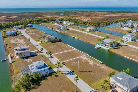 Land in Hernando Beach, Florida № 1721616 - photo 6
