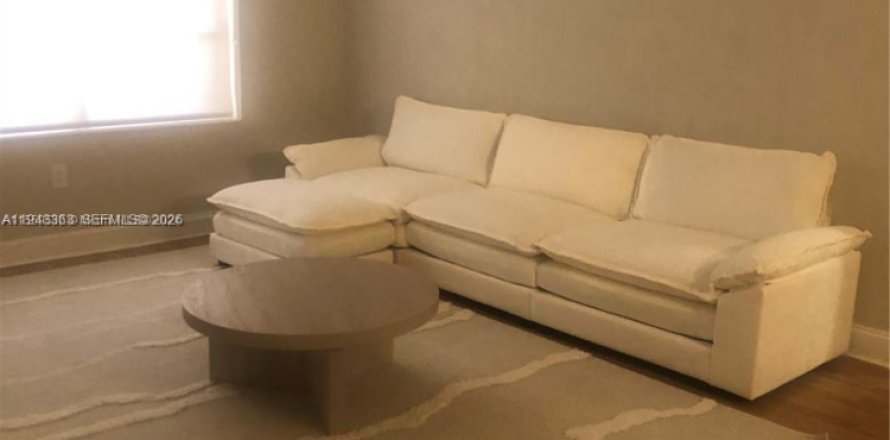 Condo à Bal Harbour, Floride, 2 chambres № 2088747
