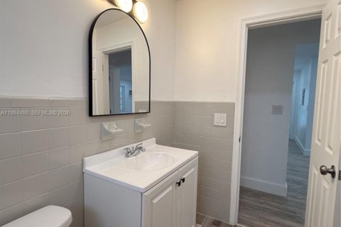 Appartement à louer à North Miami Beach, Floride: 1 chambre, 83.61 m2 № 2045698 - photo 7