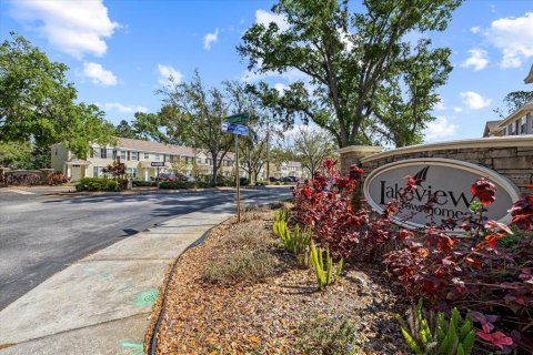Townhouse in Seffner, Florida 2 bedrooms, 105.91 sq.m. № 1577282 - photo 18