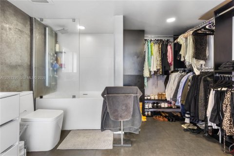 Condominio en venta en Miami, Florida, 2 dormitorios, 103.4 m2 № 2066547 - foto 22