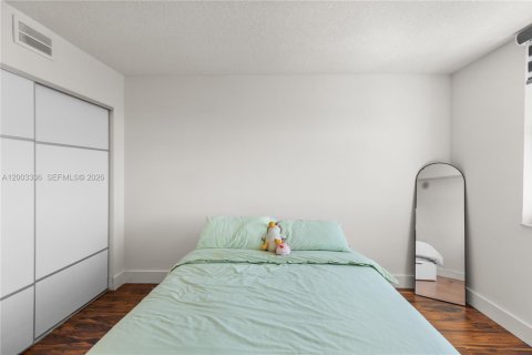 Condominio en venta en Miami, Florida, 2 dormitorios, 103.4 m2 № 2066547 - foto 17