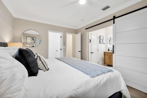 Casa en venta en Miami, Florida, 4 dormitorios, 178.28 m2 № 1828924 - foto 29