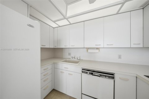 Condominio en venta en Marathon, Florida, 1 dormitorio, 74.04 m2 № 2075242 - foto 24