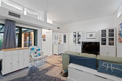 Condominio en venta en Clearwater, Florida, 2 dormitorios, 91.69 m2 № 1780293 - foto 10