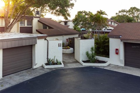 Condominio en venta en Clearwater, Florida, 2 dormitorios, 91.69 m2 № 1780293 - foto 2