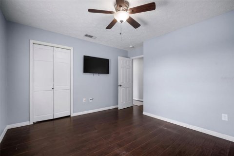 Villa ou maison à vendre à Valrico, Floride: 4 chambres, 223.24 m2 № 1882848 - photo 24