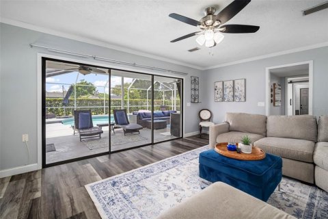 Villa ou maison à vendre à Valrico, Floride: 4 chambres, 223.24 m2 № 1882848 - photo 7