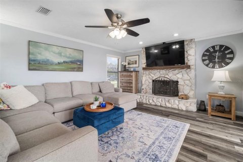 Villa ou maison à vendre à Valrico, Floride: 4 chambres, 223.24 m2 № 1882848 - photo 4