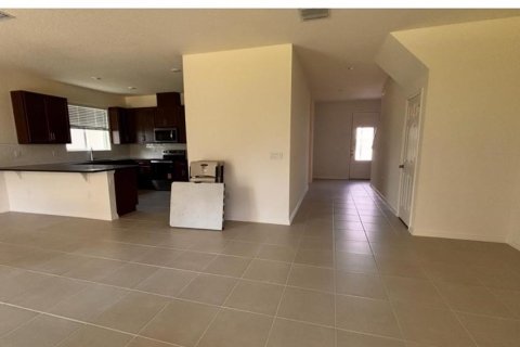 Casa en alquiler en Clermont, Florida, 4 dormitorios, 221.57 m2 № 1879856 - foto 12