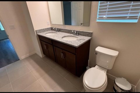 Casa en alquiler en Clermont, Florida, 4 dormitorios, 221.57 m2 № 1879856 - foto 22
