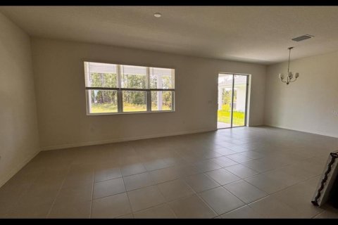 Casa en alquiler en Clermont, Florida, 4 dormitorios, 221.57 m2 № 1879856 - foto 30