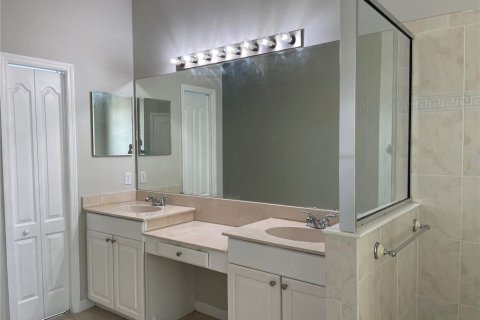 Casa en venta en Bradenton, Florida, 4 dormitorios, 237.74 m2 № 2205531 - foto 15