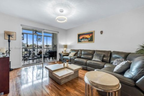 Condominio en venta en Tamarac, Florida, 2 dormitorios, 158.4 m2 № 2077993 - foto 15
