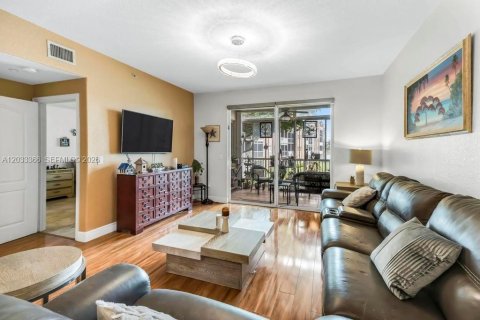 Condominio en venta en Tamarac, Florida, 2 dormitorios, 158.4 m2 № 2077993 - foto 16