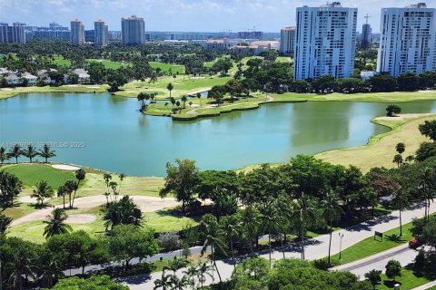 Снять в аренду кондоминиум в Авентура, Флорида 2 спальни, 94.95м2, № 1990619 - фото 7