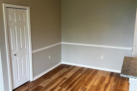 Condo in Sarasota, Florida, 1 bedroom  № 1898560 - photo 24