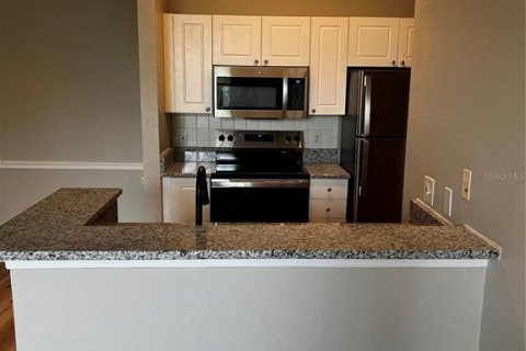 Condo in Sarasota, Florida, 1 bedroom  № 1898560 - photo 20