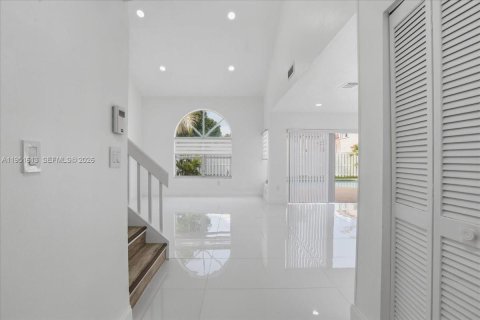 Купить виллу или дом в Санрайз, Флорида 4 спальни, 171.59м2, № 2007765 - фото 4