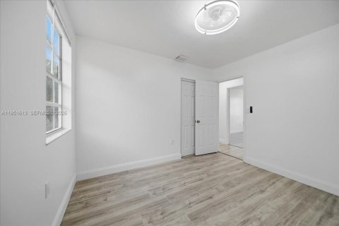 Купить виллу или дом в Санрайз, Флорида 4 спальни, 171.59м2, № 2007765 - фото 24