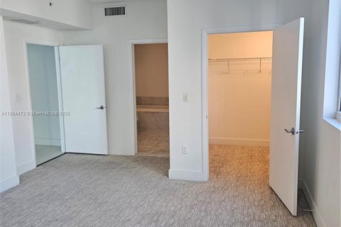 Купить кондоминиум в Майами, Флорида 2 спальни, 93.46м2, № 2181768 - фото 25