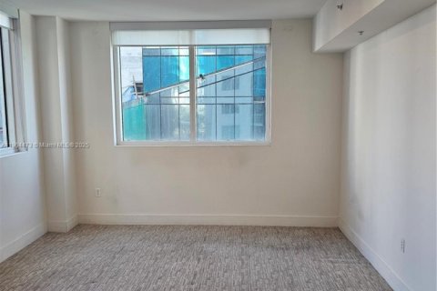 Купить кондоминиум в Майами, Флорида 2 спальни, 93.46м2, № 2181768 - фото 24