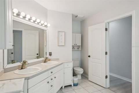 Townhouse in Tierra Verde, Florida 3 bedrooms, 207.73 sq.m. № 1782642 - photo 26