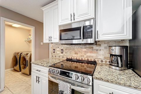 Villa ou maison à vendre à Orlando, Floride: 3 chambres, 149.48 m2 № 1760392 - photo 10