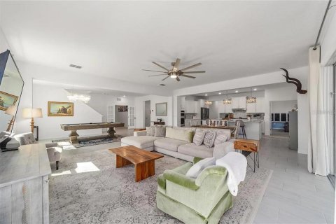 Casa en alquiler en Ocala, Florida, 5 dormitorios, 319.96 m2 № 1917198 - foto 4
