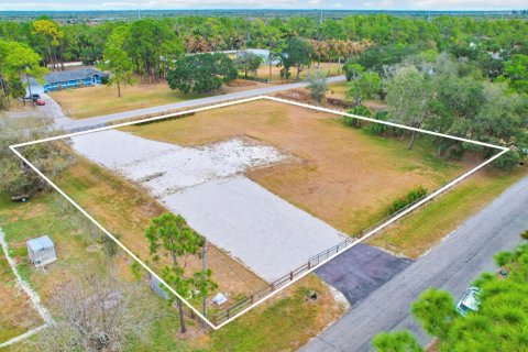 Commercial property in West Palm Beach, Florida № 2251952 - photo 2