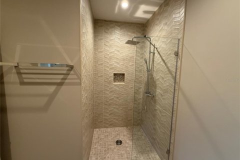 Townhouse in Kissimmee, Florida 4 bedrooms, 218.88 sq.m. № 2297006 - photo 17