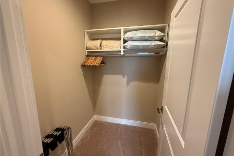 Townhouse in Kissimmee, Florida 4 bedrooms, 218.88 sq.m. № 2297006 - photo 30