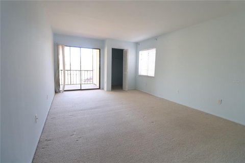 Condo in Bradenton, Florida, 2 bedrooms  № 1624907 - photo 10